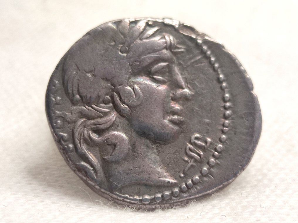 Repubblica romana. C. Vibius C. f. Pansa, c. 90 a.C.. Denarius Rome #1.0