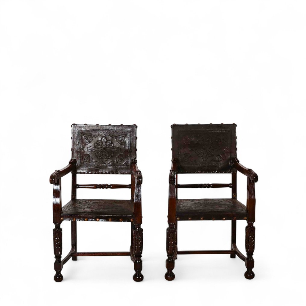 Szék - bőr, Diófa #1.0