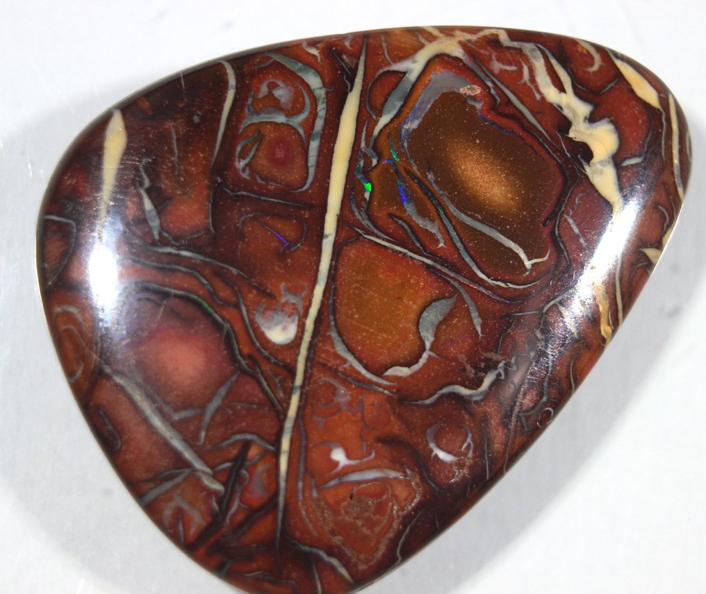 Ct. 41,50 Australsk Boulder Opal Poleret - Højde: 32 mm - Bredde: 27 mm- 8.3 g #3.2