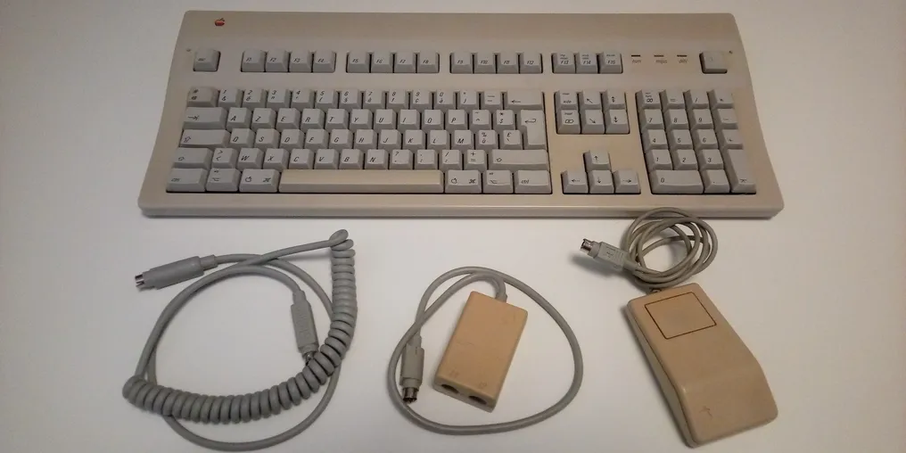 Apple Macintosh ll CX - 1989 + keyboard + mouse - Computer #2.1