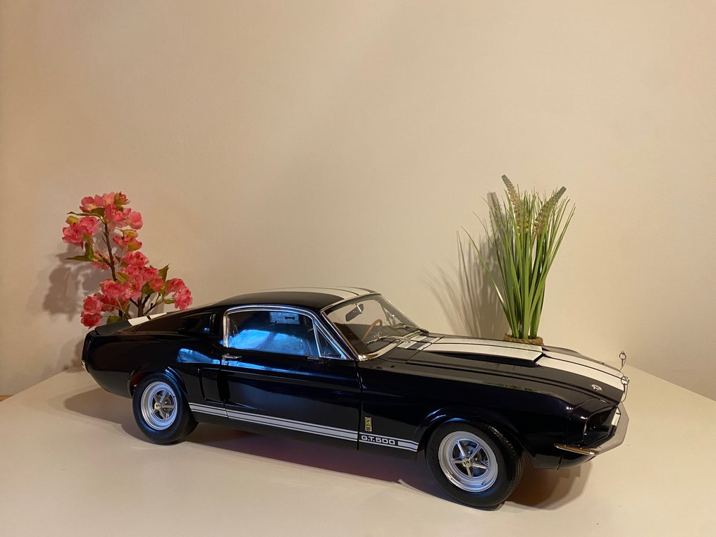 DeAgostini 1:8 - Modellbil - Ford Mustang GT Shelby 1967 #1.0