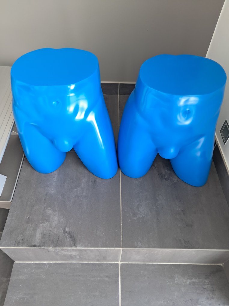 Hans Boodt - Tables gigognes - Résine, Polyester - Deux tables d'appoint #4.3