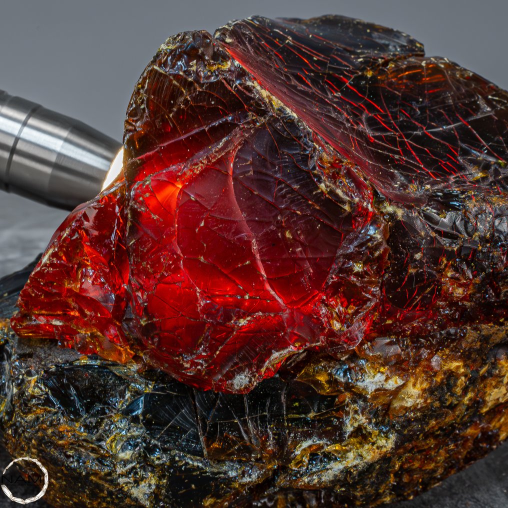 令人惊叹的天然红色珀琥珀 来自印度尼西亚- 1940.52 g #2.1