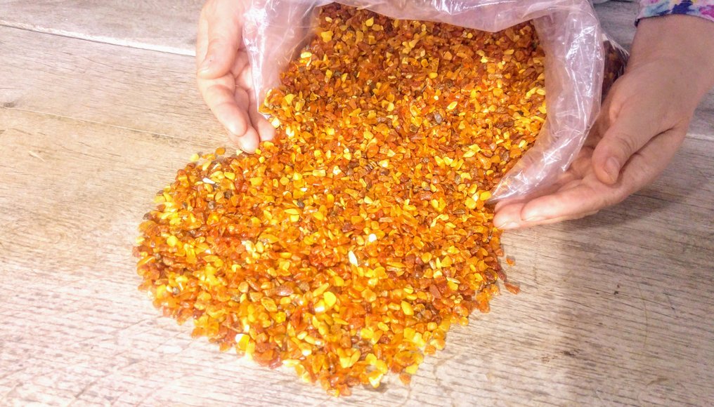 抛光的复古波罗的海琥珀 - 大批量，1.5公斤 - 琥珀 - 0.5 cm - 0.5 cm #1.0