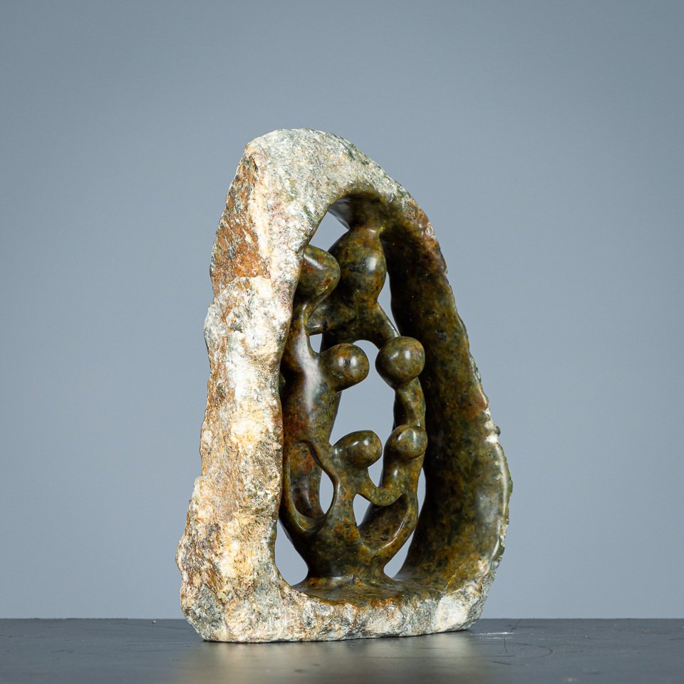 Άγαλμα, Familiebeeld van zes personen - 200 mm - πέτρα σερπεντίνη - 2021 #4.3