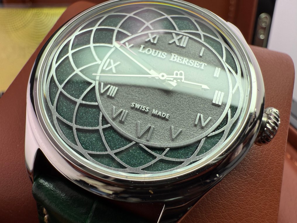 Louis Berset - Orbital - 70h Swiss Handmade - Men - 2025 #3.2