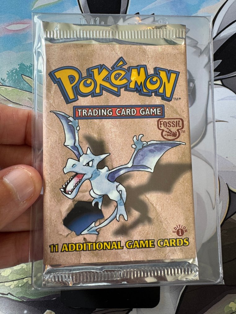 Pokémon - 1 Booster pack - Pokemon 1st Edition Fossil ENGLISH Booster Pack Factory Sealed Aerodactyl Artwork Mint Condition - WOTC #2.1