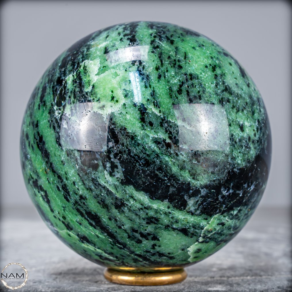 Πολύ σπάνιο φυσικό ρουμπί και κρύσταλλος zoisite. Σφαίρα- 972.42 g #1.0