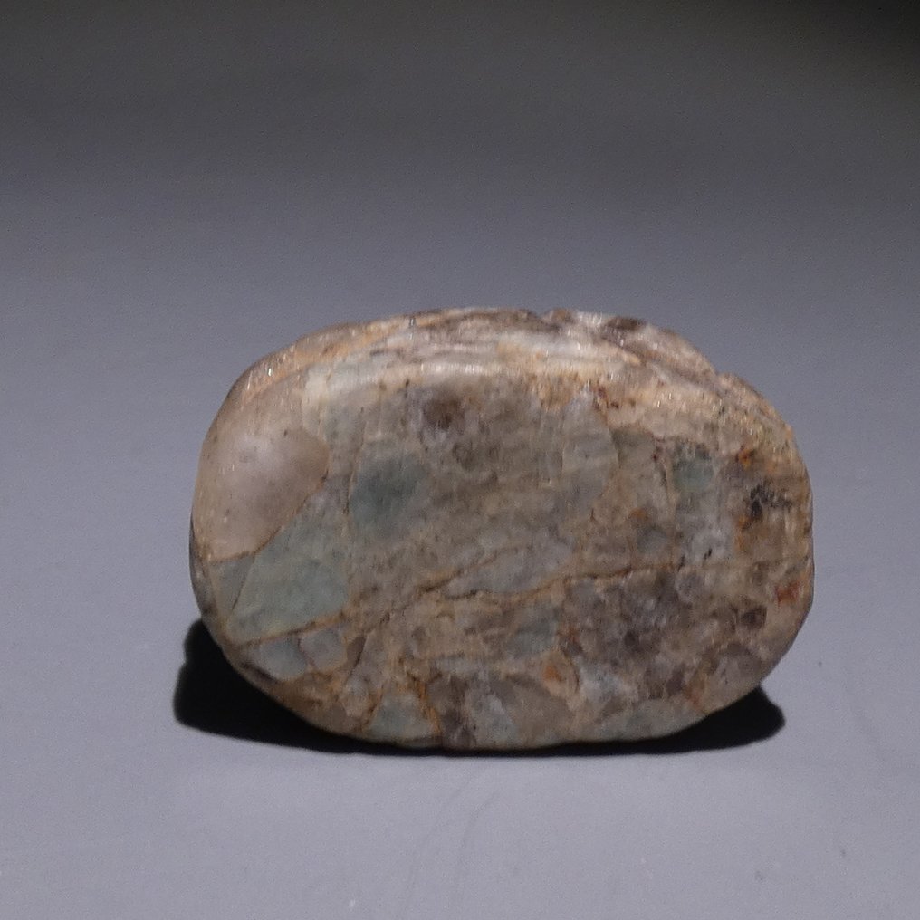 Αρχαία Αιγυπτιακή Feldespar Καρκίνος καρδιάς. 2,8 εκ. μήκος. Ύστερη Περίοδος, 664 – 332 π.Χ. #4.3