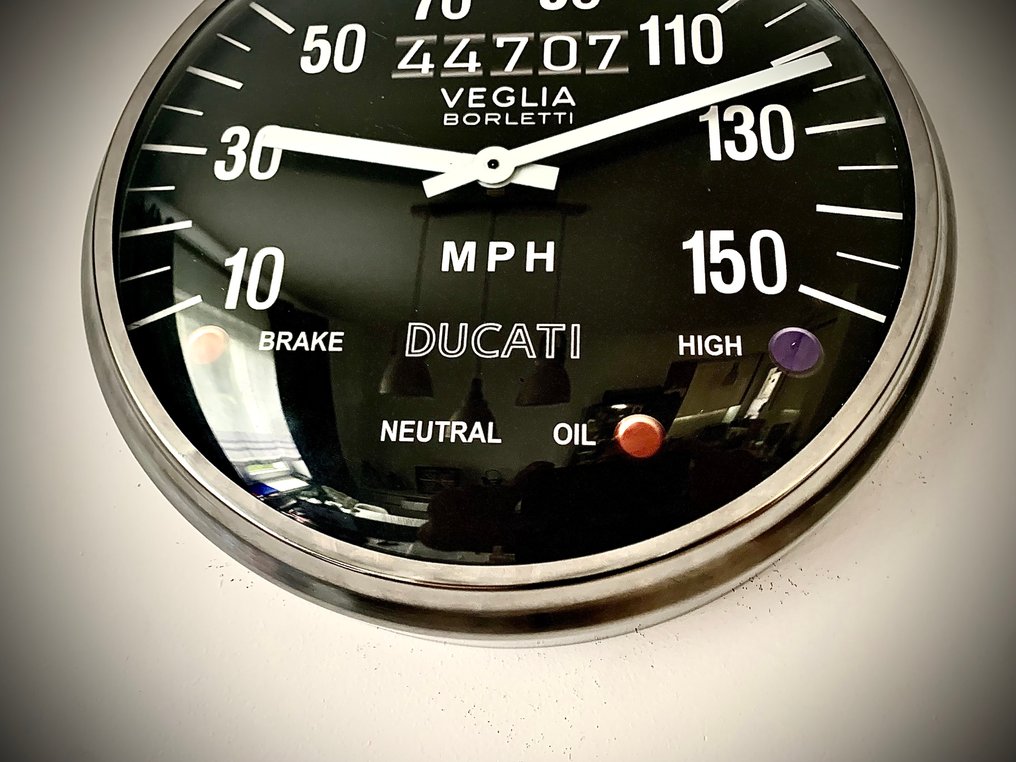墙钟——基于原装 Ducati 750 SuperSport 速度计——汽车艺术 -  老式 金属, 玻璃, 塑料 - 2010-2020年 - Ducati 750 时钟 #3.2
