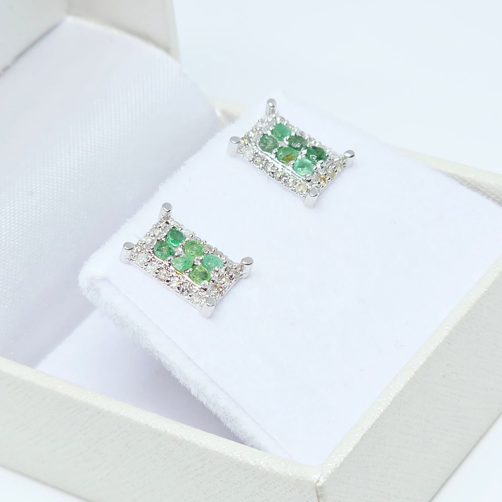 χωρίς τιμή ασφαλείας - Σκουλαρίκια - 14 καράτια Λευκός χρυσός -  0.66ct. tw. Σμαράγδι - Διαμάντι #1.0