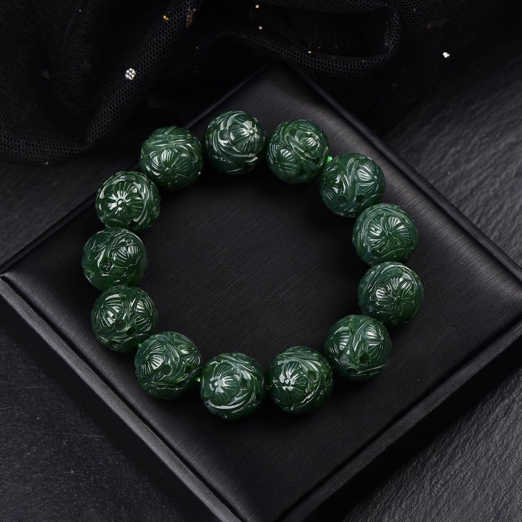 ALGT 认证——巨大且精湛的天然软玉玉镯 亮丽的色彩，因其清晰而突显- 75.21 g #4.3