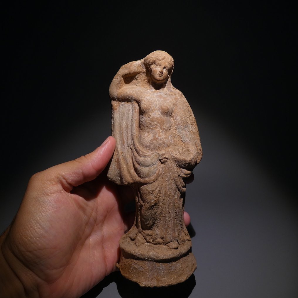 古希腊,希腊化时代 Terracotta 坦格拉女神像,高19厘米,公元前4世纪。 #2.1