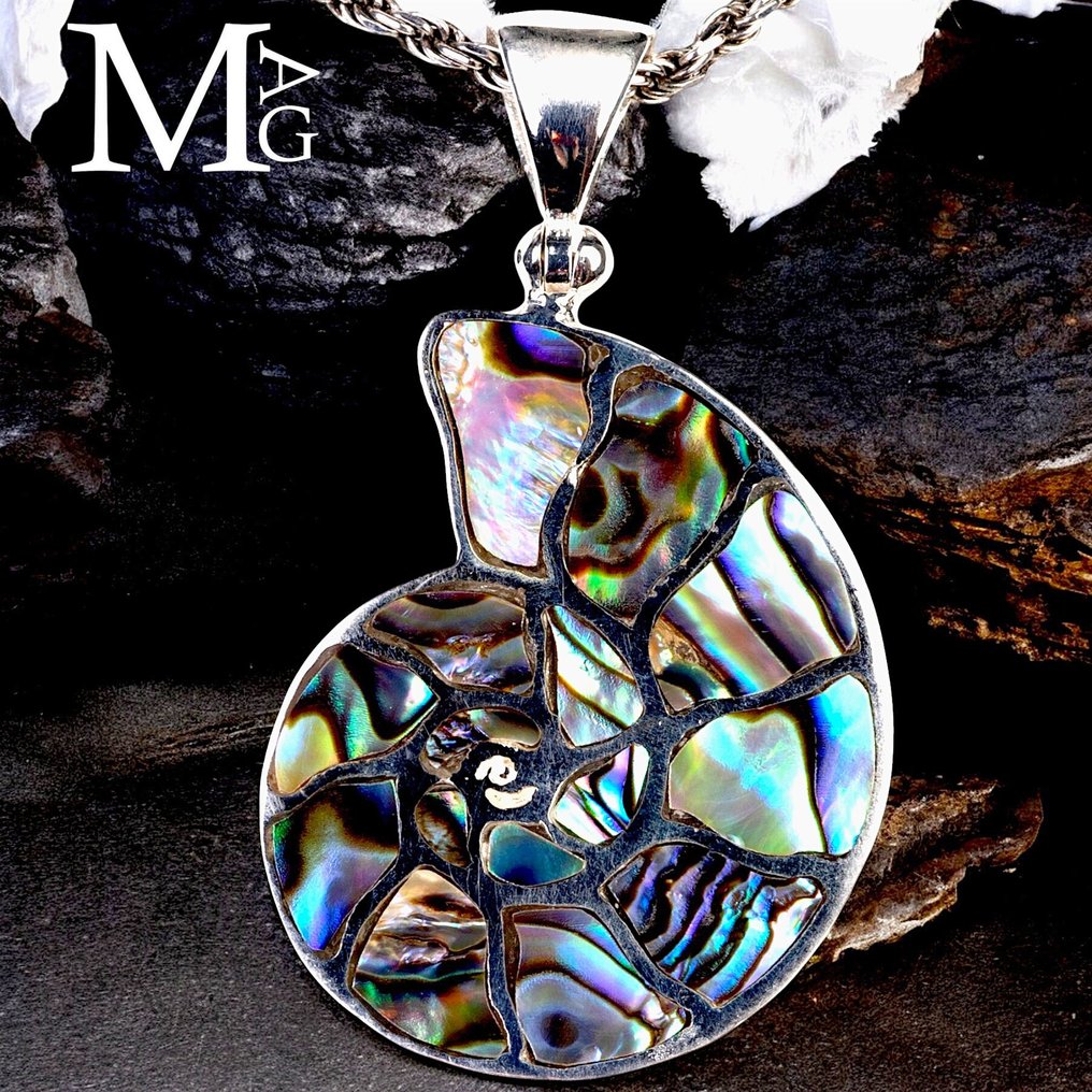 Ammonite-shaped pendant with abalone mother-of-pearl inlays - exclusive silver jewel - Height: 42.5 mm - Width: 25.5 mm- 9 g #2.1
