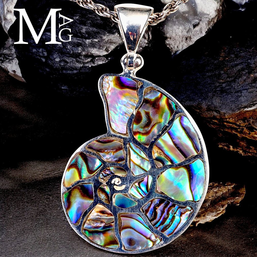 Ammonite-shaped pendant with abalone mother-of-pearl inlays - exclusive silver jewel - Height: 42.5 mm - Width: 25.5 mm- 9 g #1.0