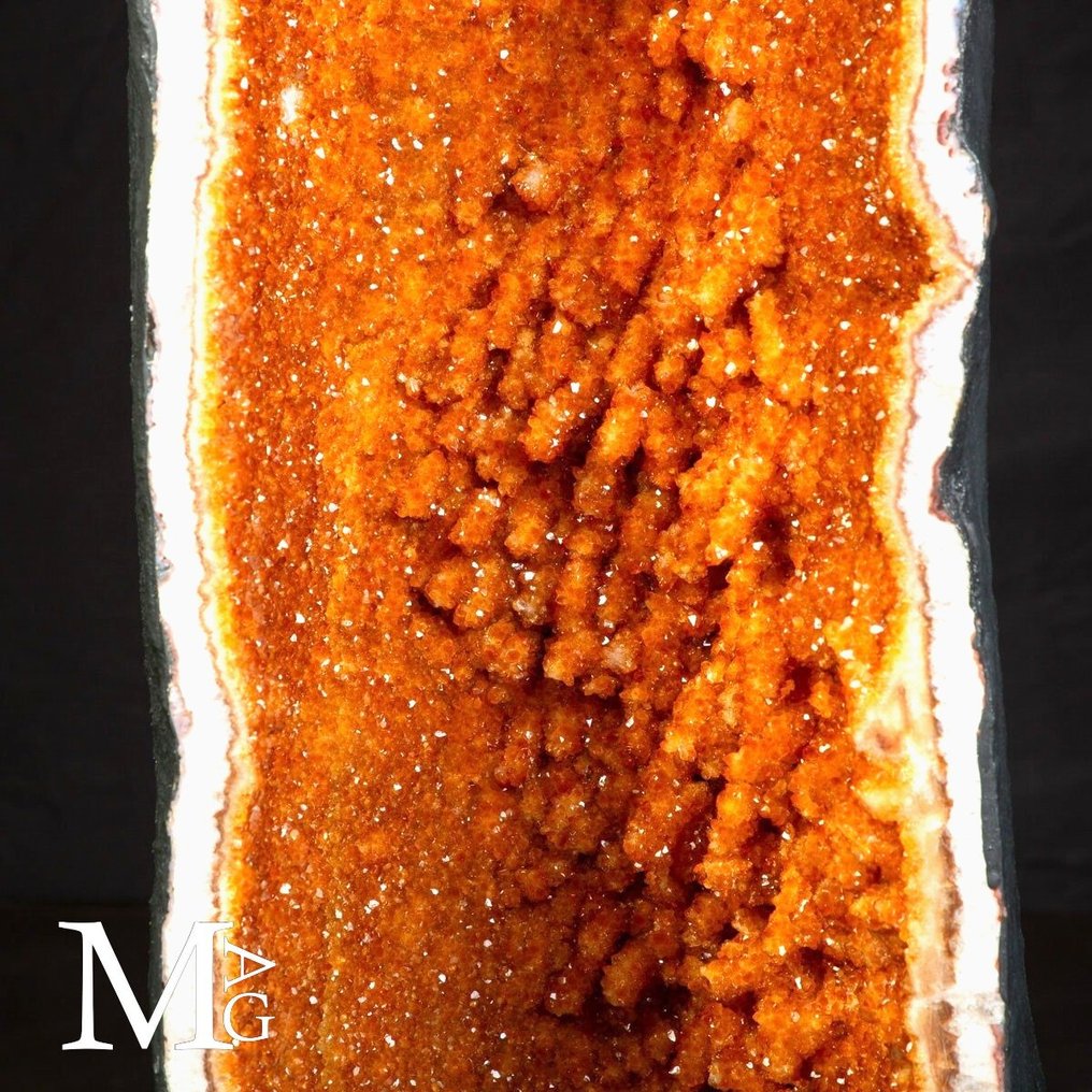 Giant Citrine Quartz Cathedral - Extraordinary Quality Crystallization - Natural Deep Color - Height: 125 cm - Width: 30 cm- 110 kg #2.1