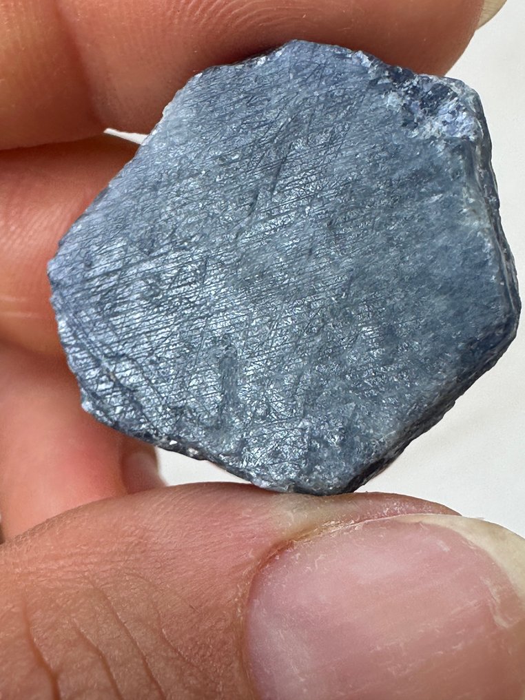 Sapphire Albastru regal de top neobișnuit. „Plin de cristale și de înaltă calitate, piesă specială uriașă” - Înălțime: 25 mm - Lățime: 24 mm- 10.01 g #3.2