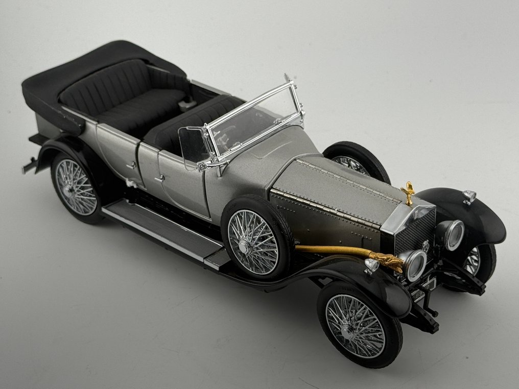 Franklin Mint 1:24 - Model car - 1925 Rolls Royce Silver