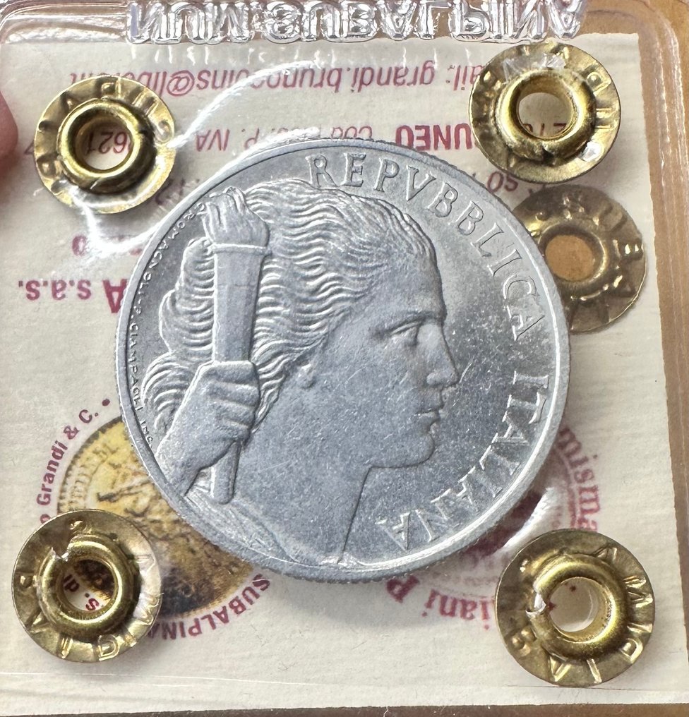 Italia. 5 Lire 1946 "Uva" #1.0