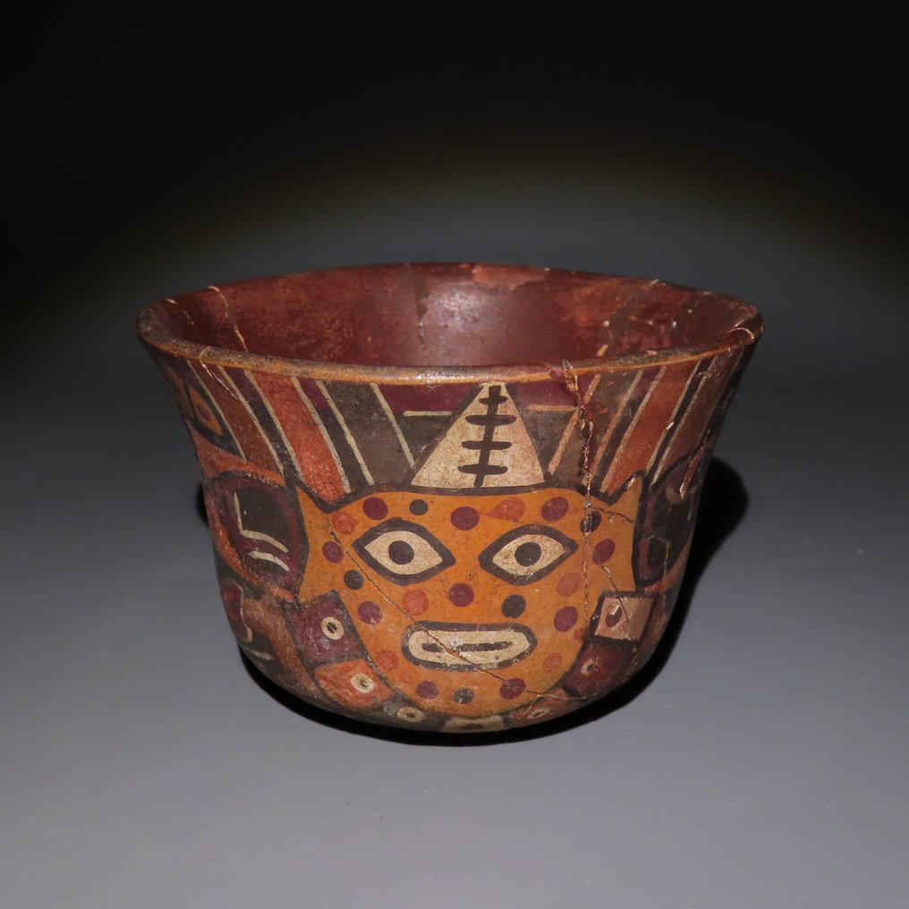 纳斯卡,秘鲁 Terracotta 碗。公元100-700年。直径6.1厘米。西班牙进口许可证。 #1.0