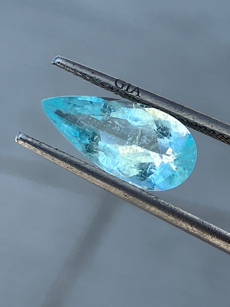 1 pcs  绿色, 蓝色 帕拉伊巴碧玺  - 2.40 ct - 美国宝石研究院（GIA） #1.0