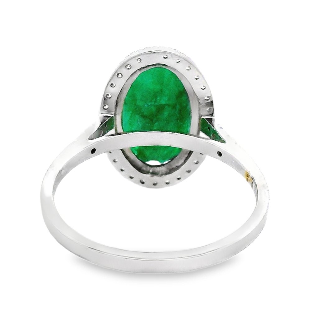 Ring Platinum -  3.61ct. tw. Emerald - Diamond #1.0