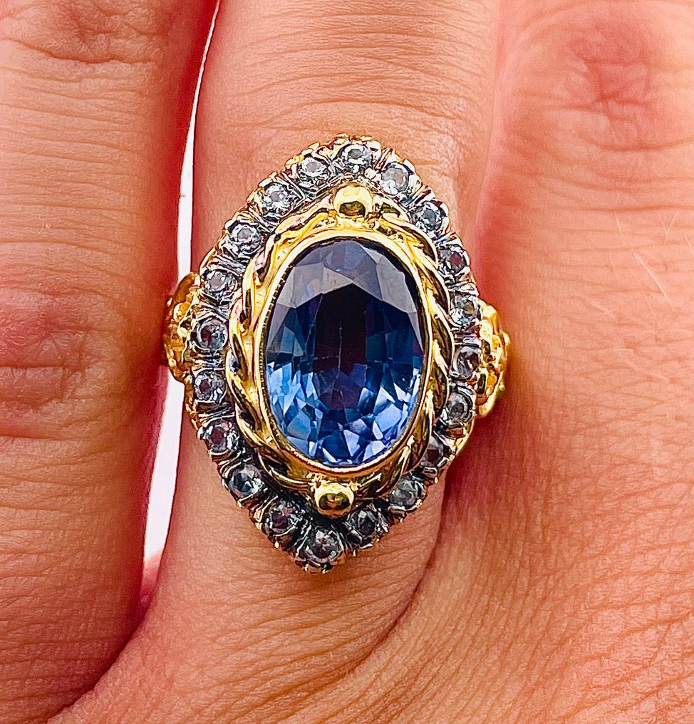 Ingen mindstepris - Ring - 9 kt. Gulguld, Sølv Safir - Akvamarin #1.0