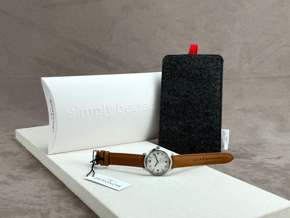 Mondaine - Helvetica No1 Bold - χωρίς τιμή ασφαλείας - MH1.B3110.LG - Γυναίκες - 2020+ #2.1