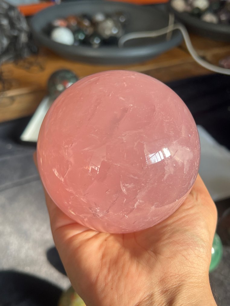 优质玫瑰石英球——爱与和谐的象征 Ø 103毫米- 1638 g - (1) #2.1