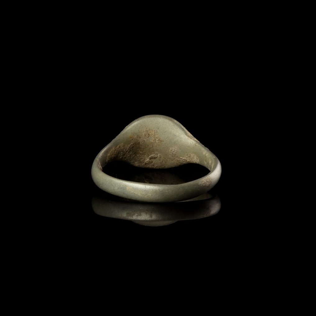 Μεσαιωνική, εποχή σταυροφόρων Ασημί Δαχτυλίδι με χαραγμένο σταυρό. (χωρίς τιμή ασφαλείας) #2.1