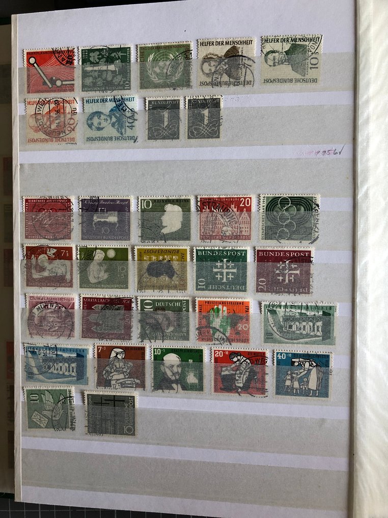 Alemania, República Federal 1949/1990 - Colección completa, bien sellada con matasellos redondo, de todas las buenas emisiones iniciales. - im Steckbuch #4.3