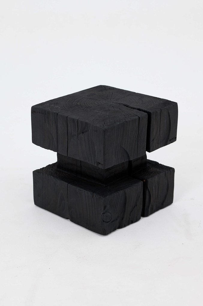 Logniture - Βοηθητικό τραπεζάκι - Ακατέργαστο ξύλο, τραπέζι πλάτης με χειροποίητη κοπή με αλυσοπρίονο, μοναδικό. - Ξύλο #2.1