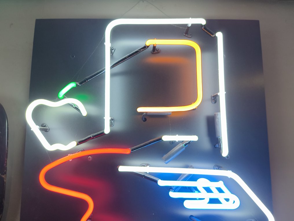 Apple Macintosh 128K Picasso - Φωτεινό κουτί - Neon #3.2