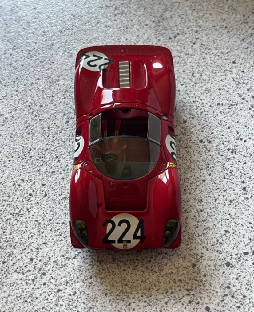 特価 Starter (1/43) フェラーリ 330P4 Spyder BBR 1:43 - Model