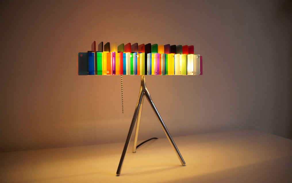 Arthur Van-Poucke - 台灯 - PM10APsa铸造 - 丙烯酸树脂 - 色彩环境 #1.0