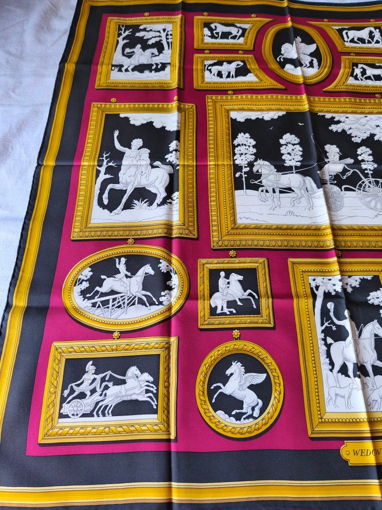 Hermès - HIGH PERCH - WEDGWOOD by Ledoux, rare et recherché - Foulard #2.1