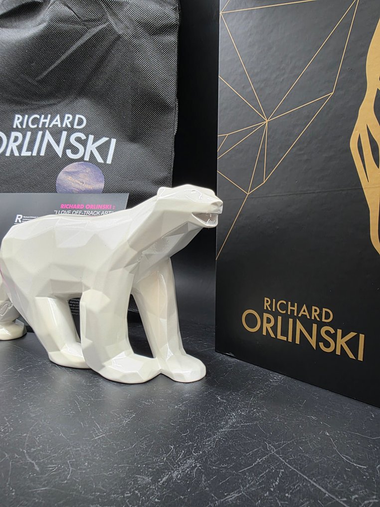 Richard Orlinski (1966) - Polar Bear + Gift Box #1.0