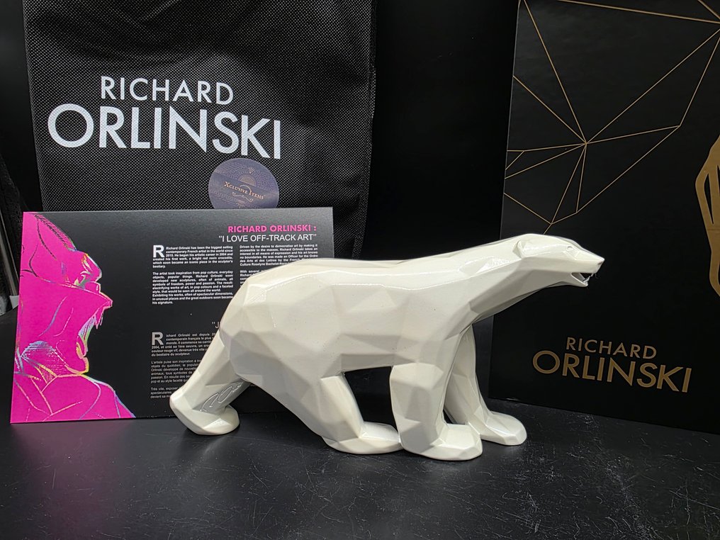 Richard Orlinski (1966) - Polar Bear + Gift Box #2.1