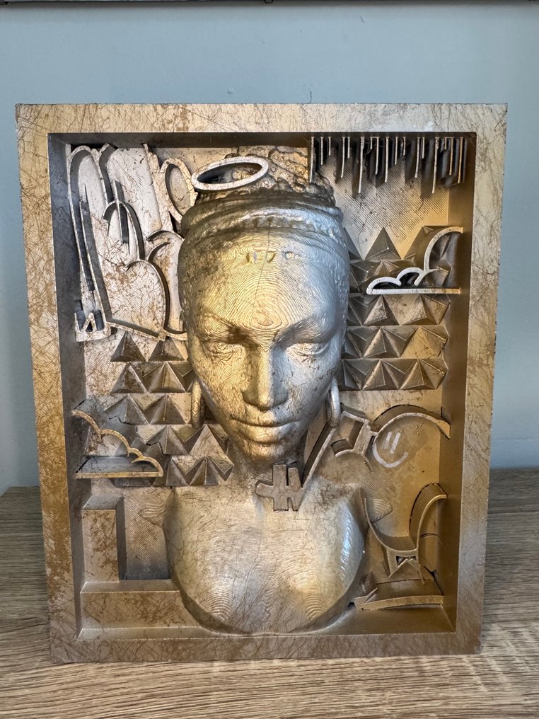 Hiones (XX-XXI) - Gems Pt.5 (U.V. Effects) #1.0