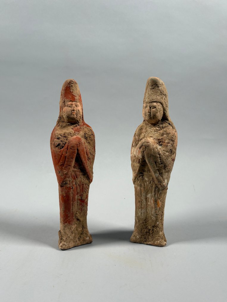 Αρχαία Κινέζικη, δυναστεία των Han Terracotta Κυρία της αυλής της εποχής Han. - 23 cm #1.0