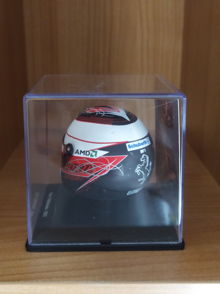 Kimi Raikkonen 2007 Helmet & Car - Modelsportsvogn (2) #3.2