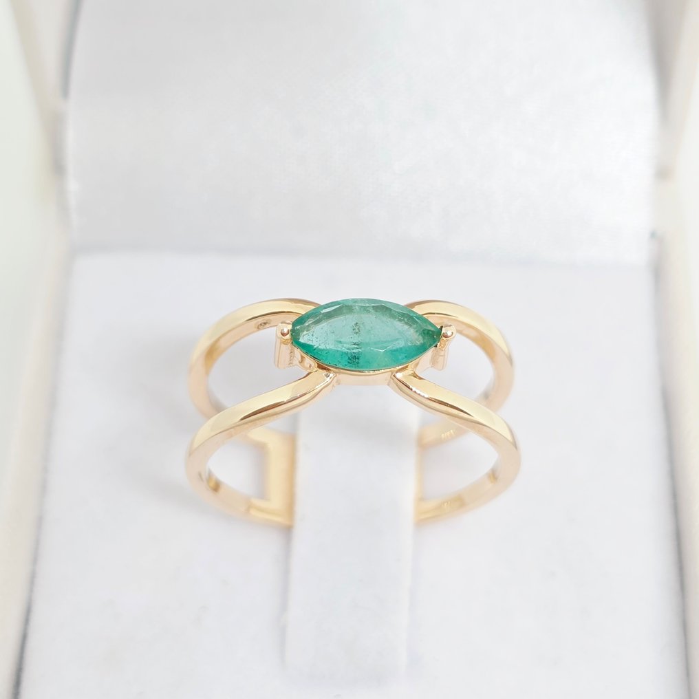 χωρίς τιμή ασφαλείας - Δαχτυλίδι - 14 καράτια Κίτρινο χρυσό -  0.68ct. tw. Σμαράγδι #1.0