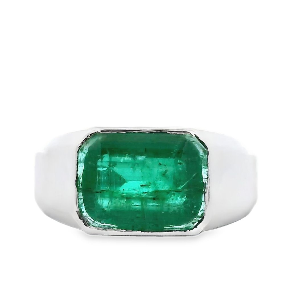 Ring Platinum - 5.01ct. tw. Emerald #1.0