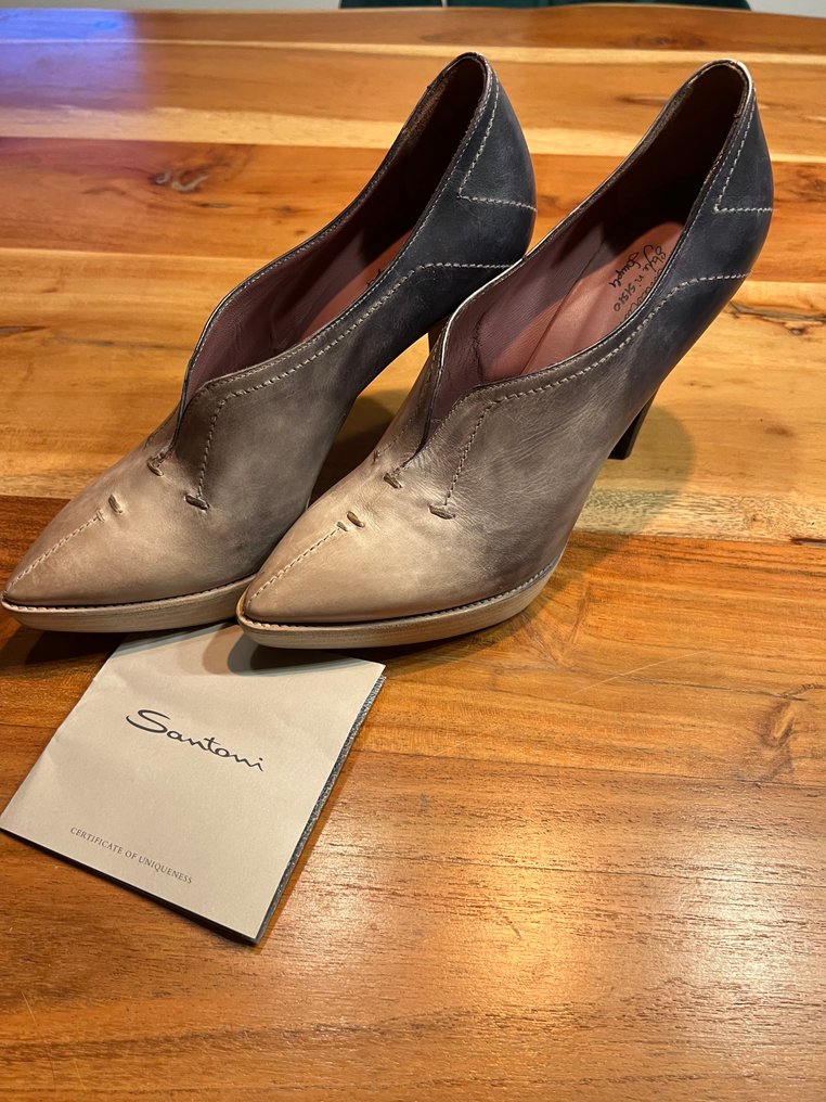 Santoni - Pumps - Size: EU 39 #1.0