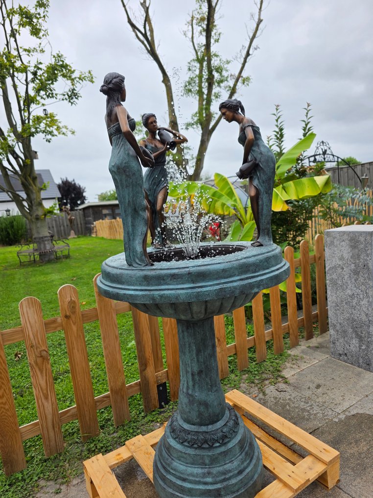 Fountain - 2025 - Ladies with Jugs - Bronze #3.2