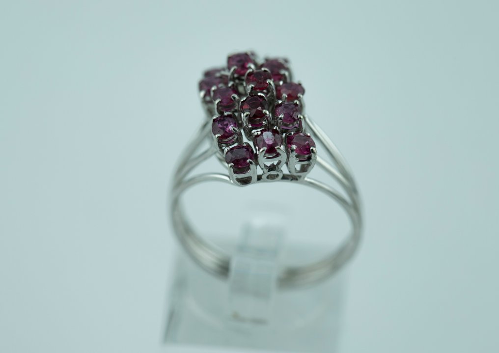 Ring - 18 kt. White gold Ruby #3.2