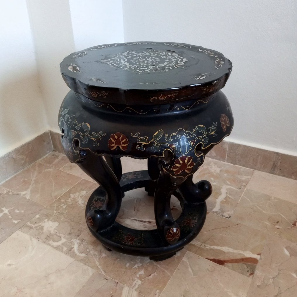 Side table - Wood #2.1