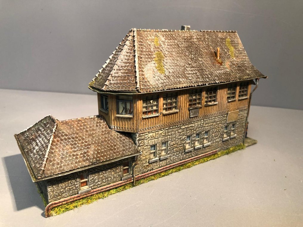 Faller, Noch, Preiser H0 - B-126 - Byggnader till modelltåg (1) - Seinhuis Darmstadt, väder, figur, grön, belysning, handgjord. #3.2