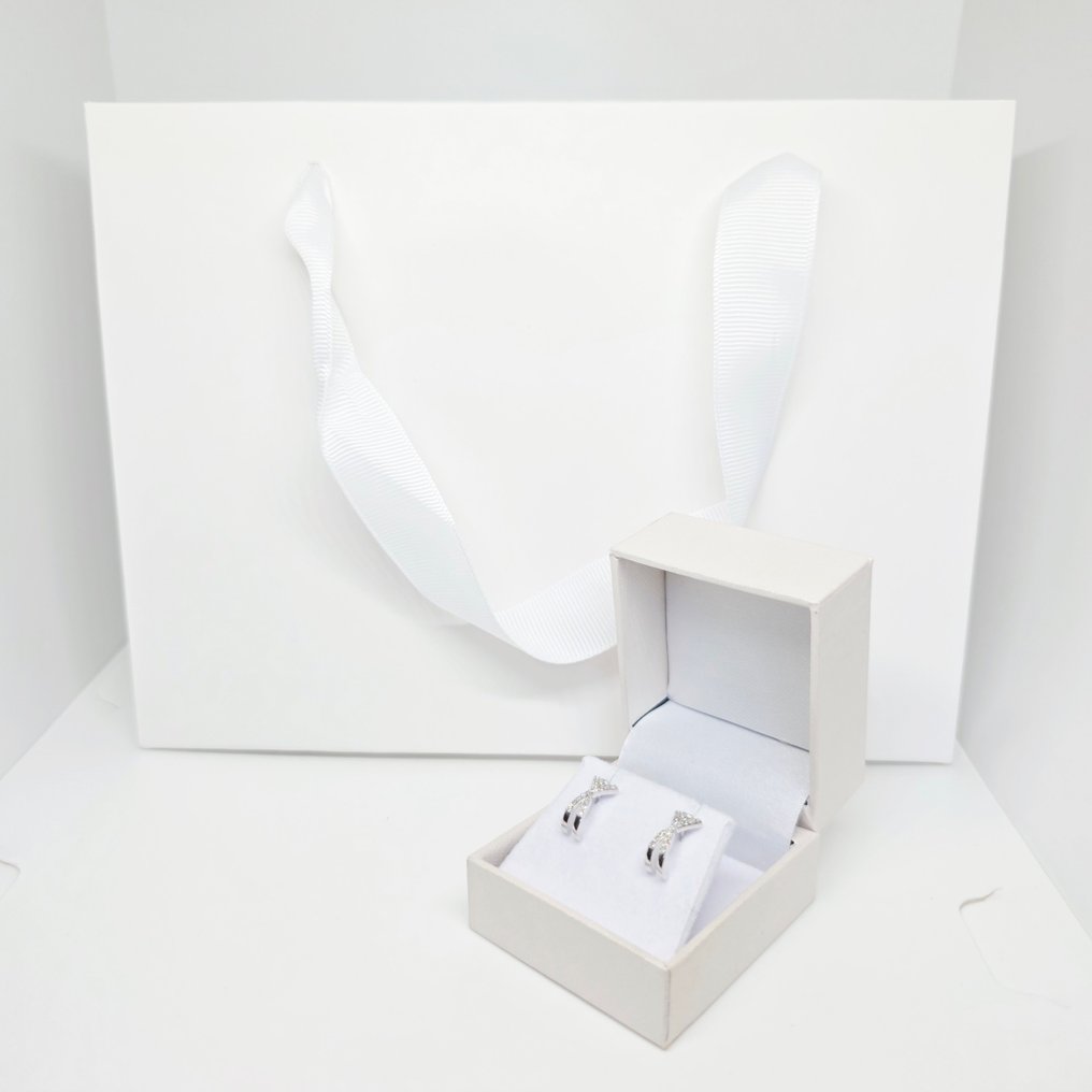 Nincs minimálár - Drop fülbevaló - 14 kt. Fehér arany - 0.26ct. tw. Gyémánt (Természetes) #2.1