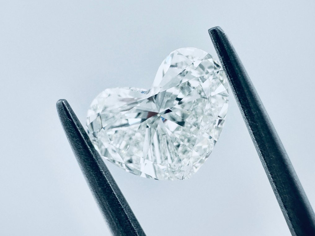 1 pcs 钻石  (天然)  - 1.67 ct - 心形 - I - SI1 微内含一级 - 国际宝石研究院（IGI） - （自然） #1.0